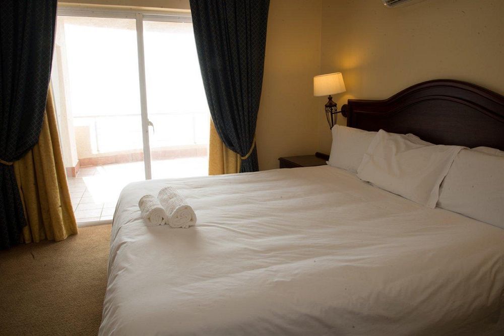 Premier Hotel Regent East London Kültér fotó